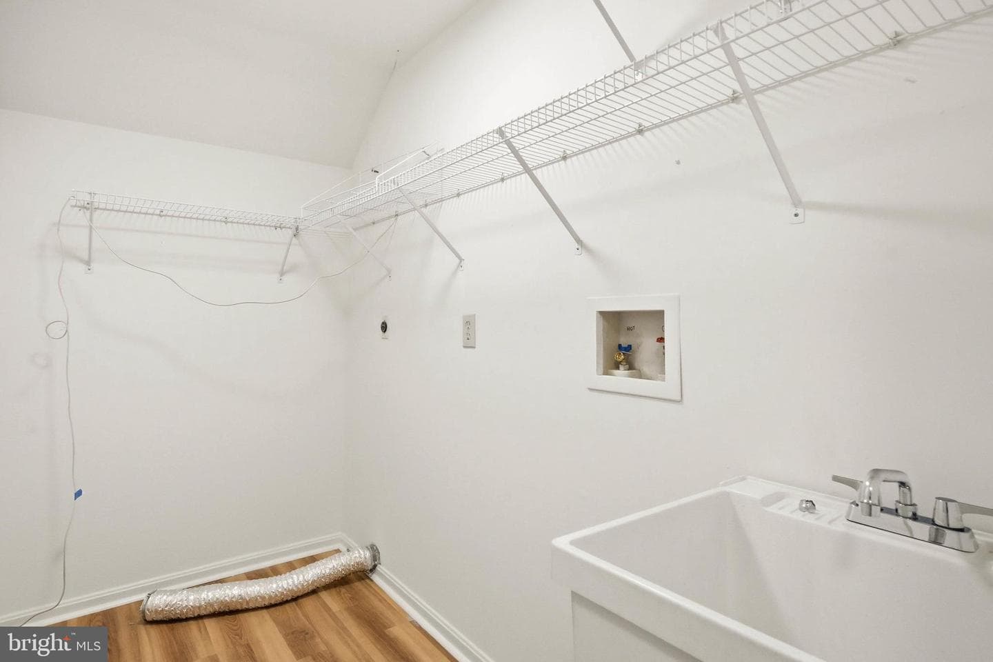 10209 Lawnmarket Court photo 38
