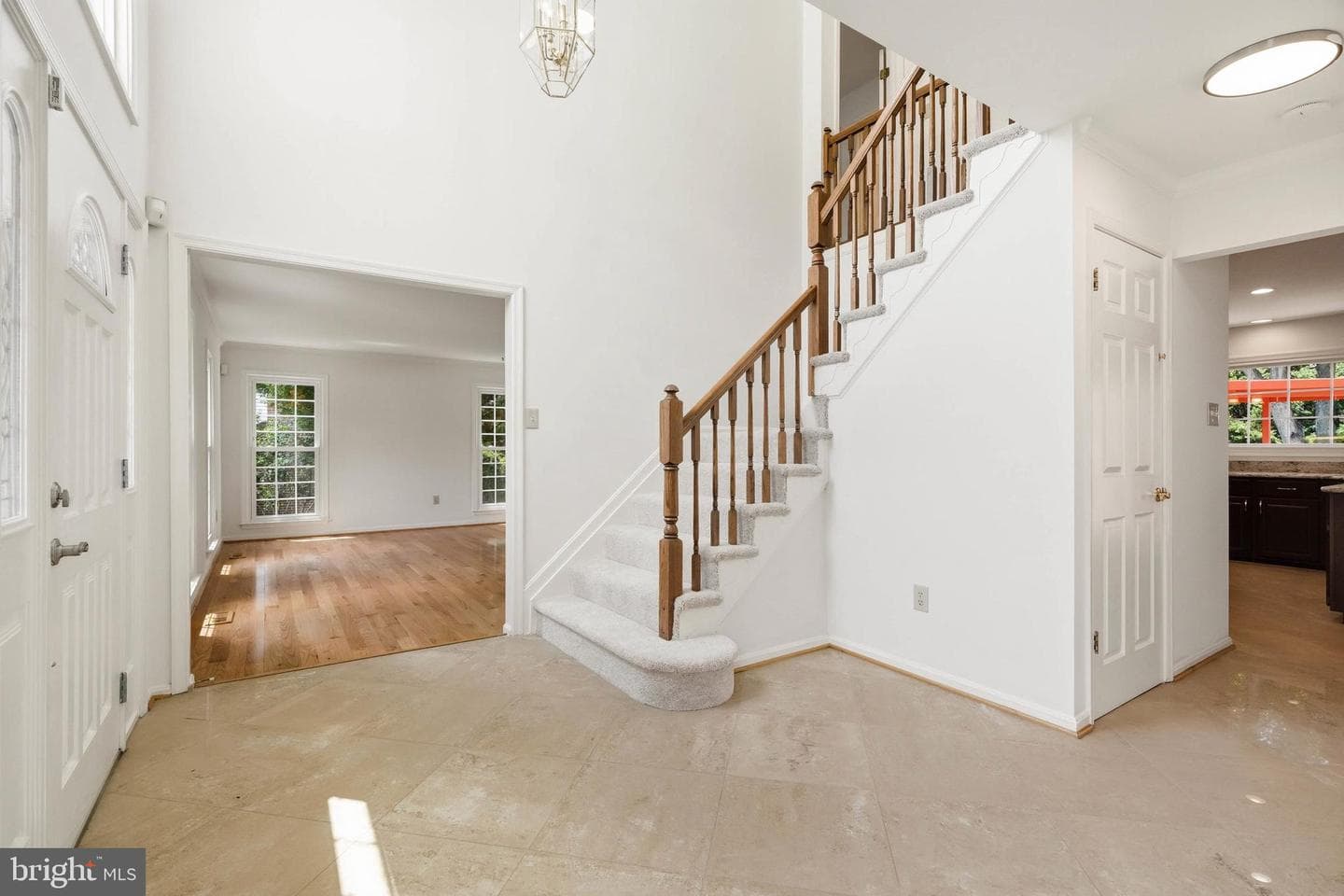 10209 Lawnmarket Court photo 5