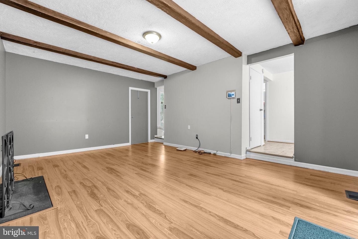 9076 Goldamber Garth photo 16
