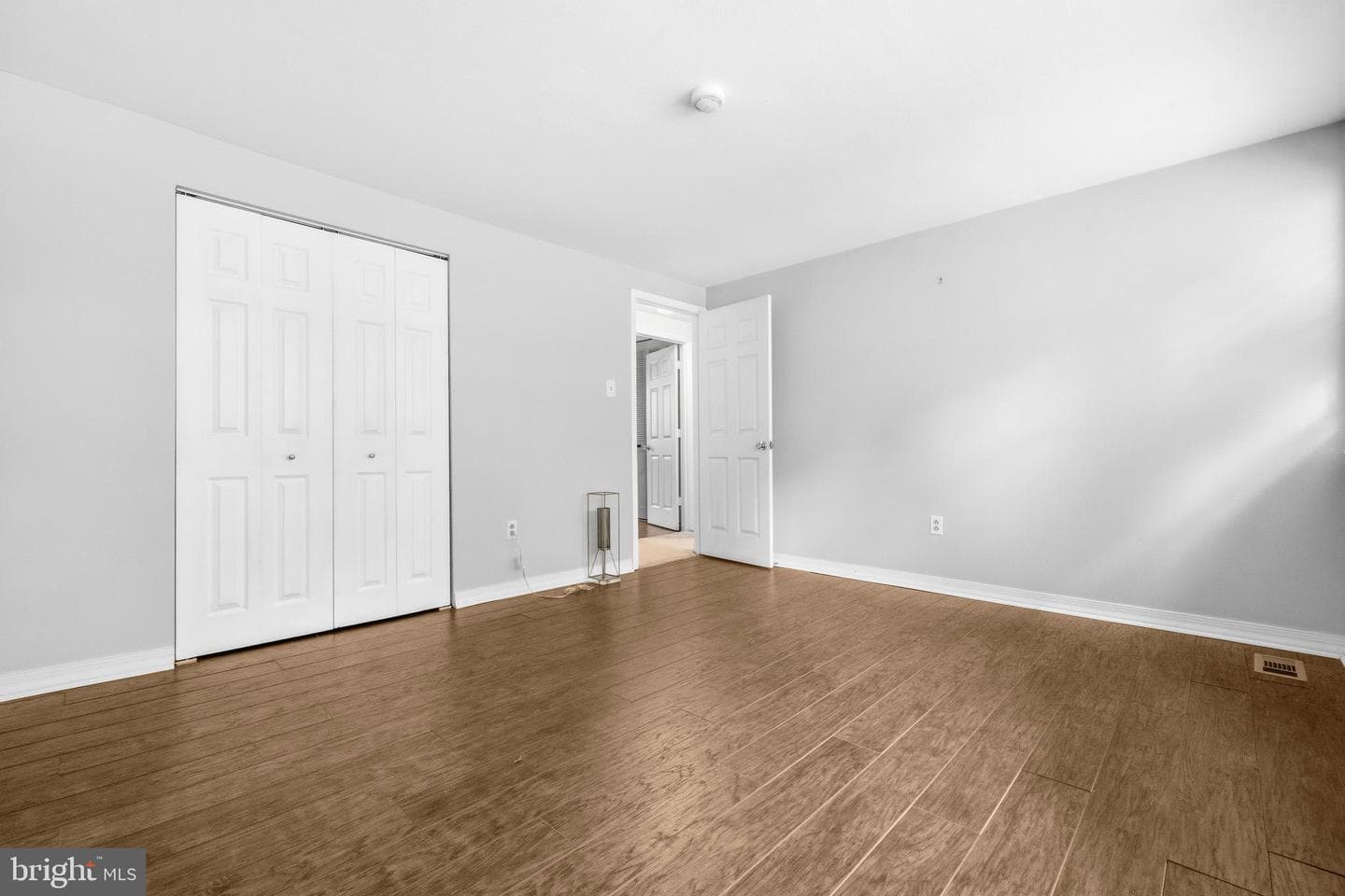 9076 Goldamber Garth photo 30