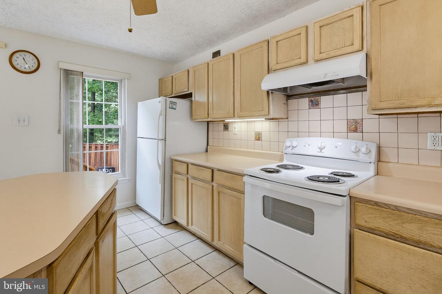 6100 Starburn Path photo 14