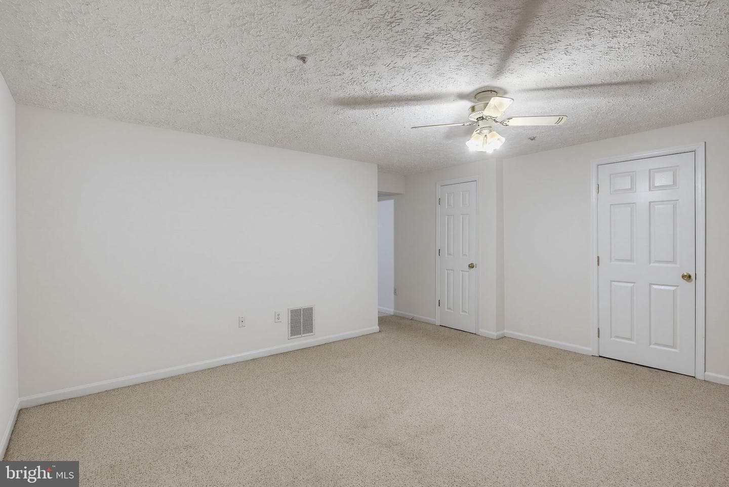 6100 Starburn Path photo 29
