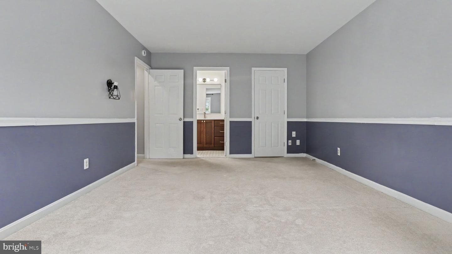 13083 Williamfield Drive photo 23