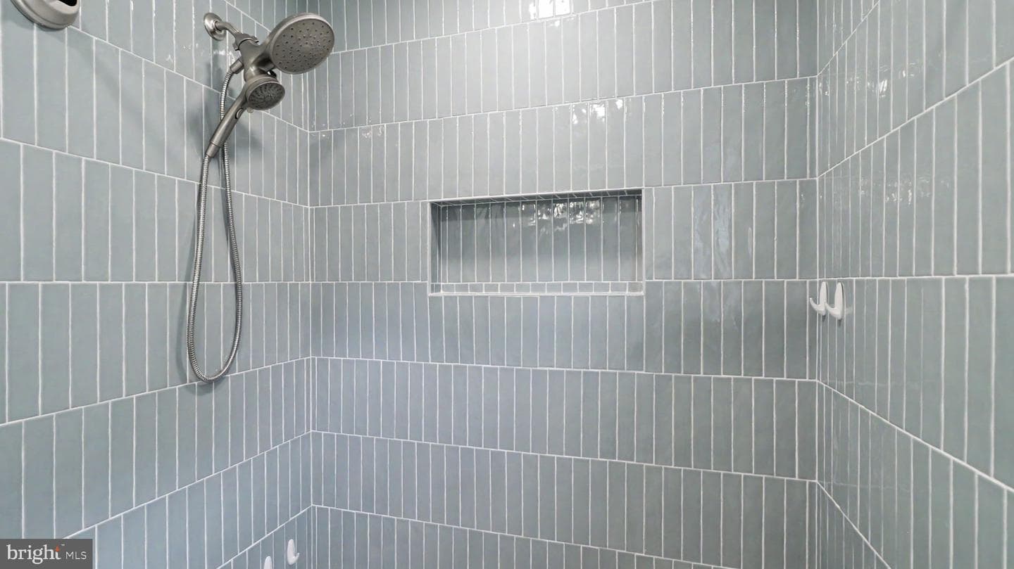 13083 Williamfield Drive photo 34