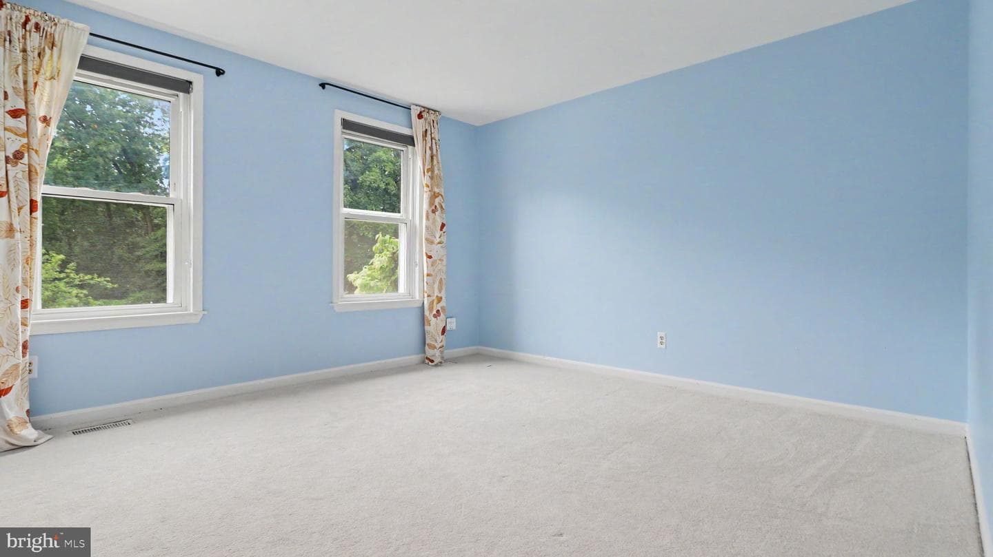 13083 Williamfield Drive photo 37