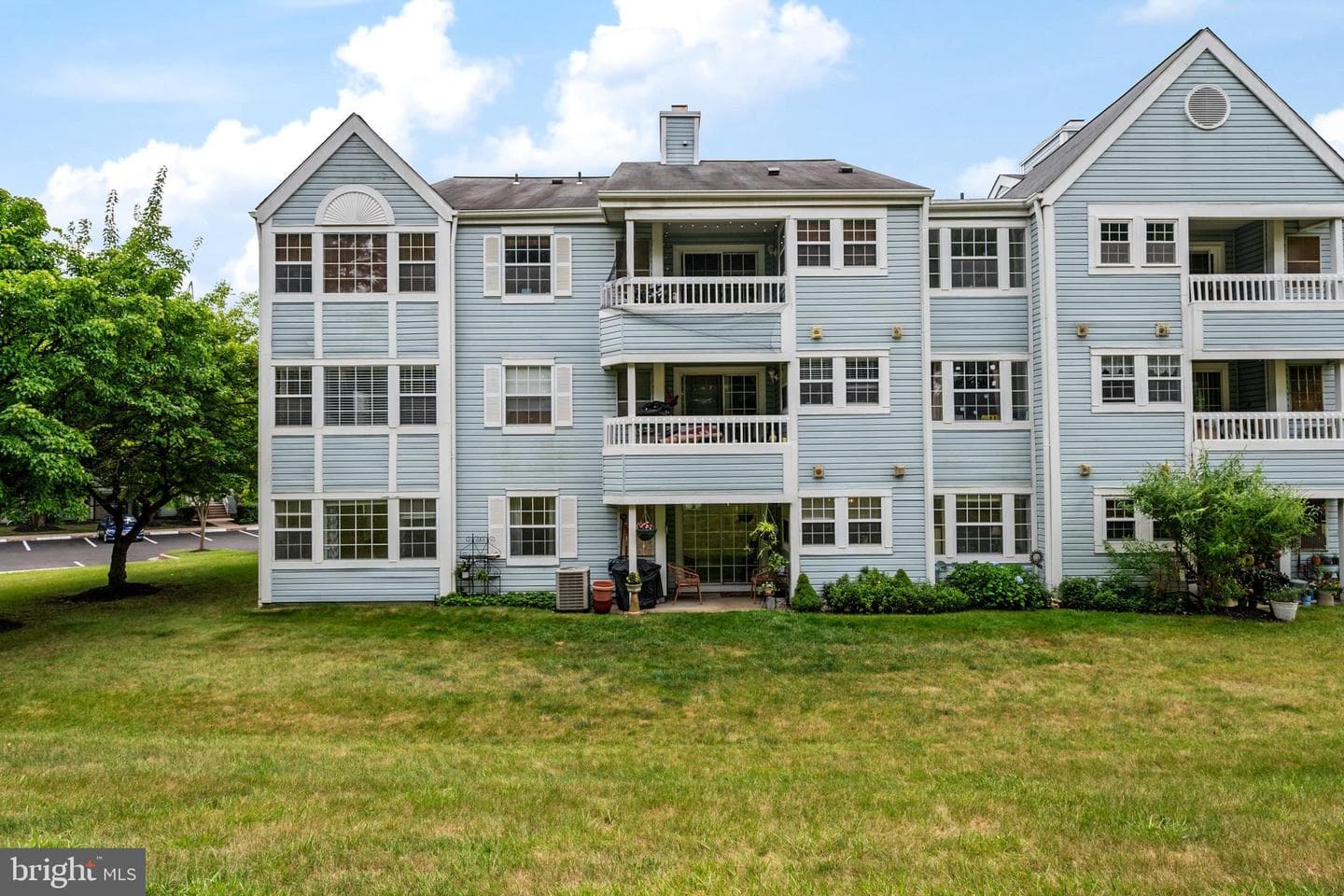 8337 Montgomery Run Rd # C photo 22