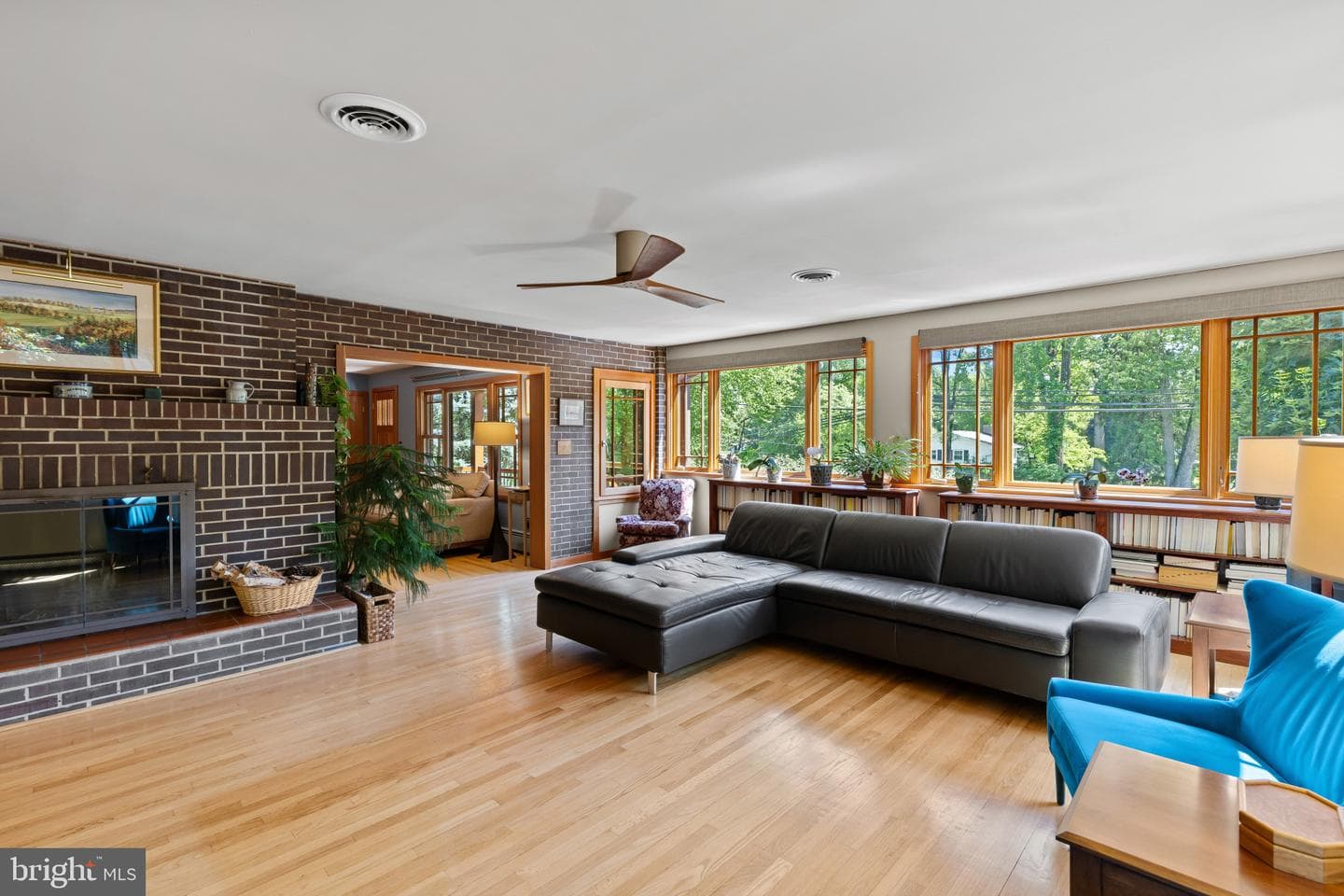 9922 Frederick Road photo 10