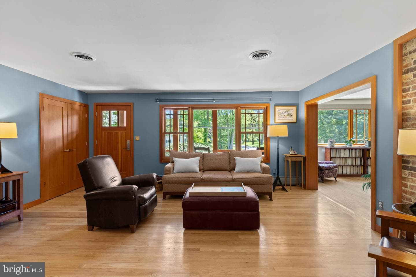 9922 Frederick Road photo 5