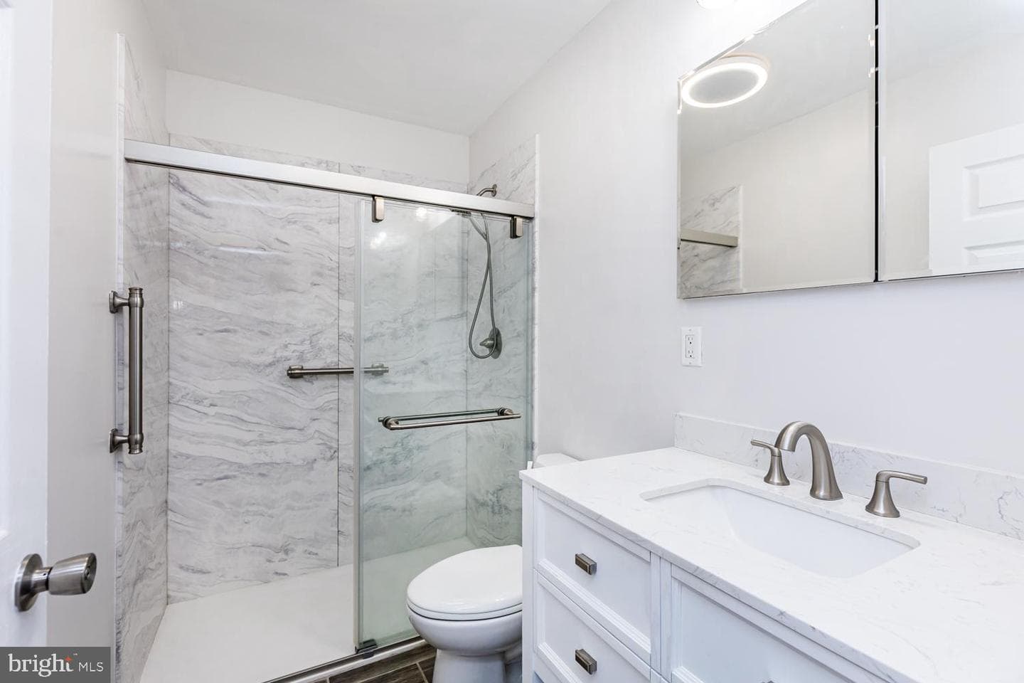 9227 Gross Avenue photo 12