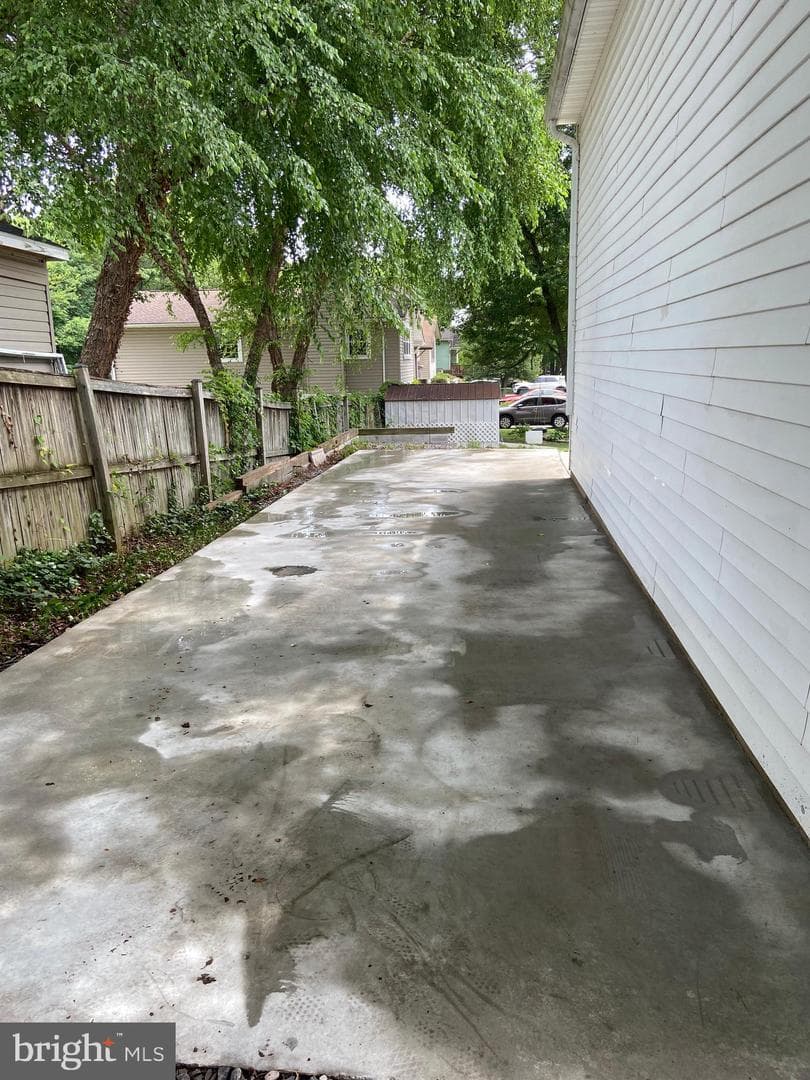 9227 Gross Avenue photo 37