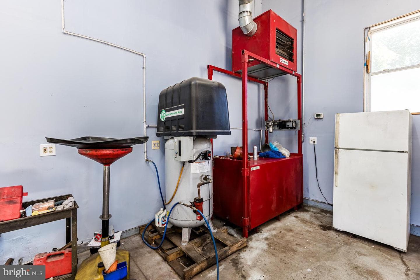9227 Gross Avenue photo 40