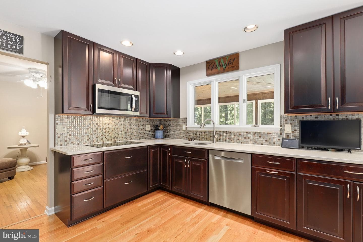 1225 Crows Foot Road photo 18