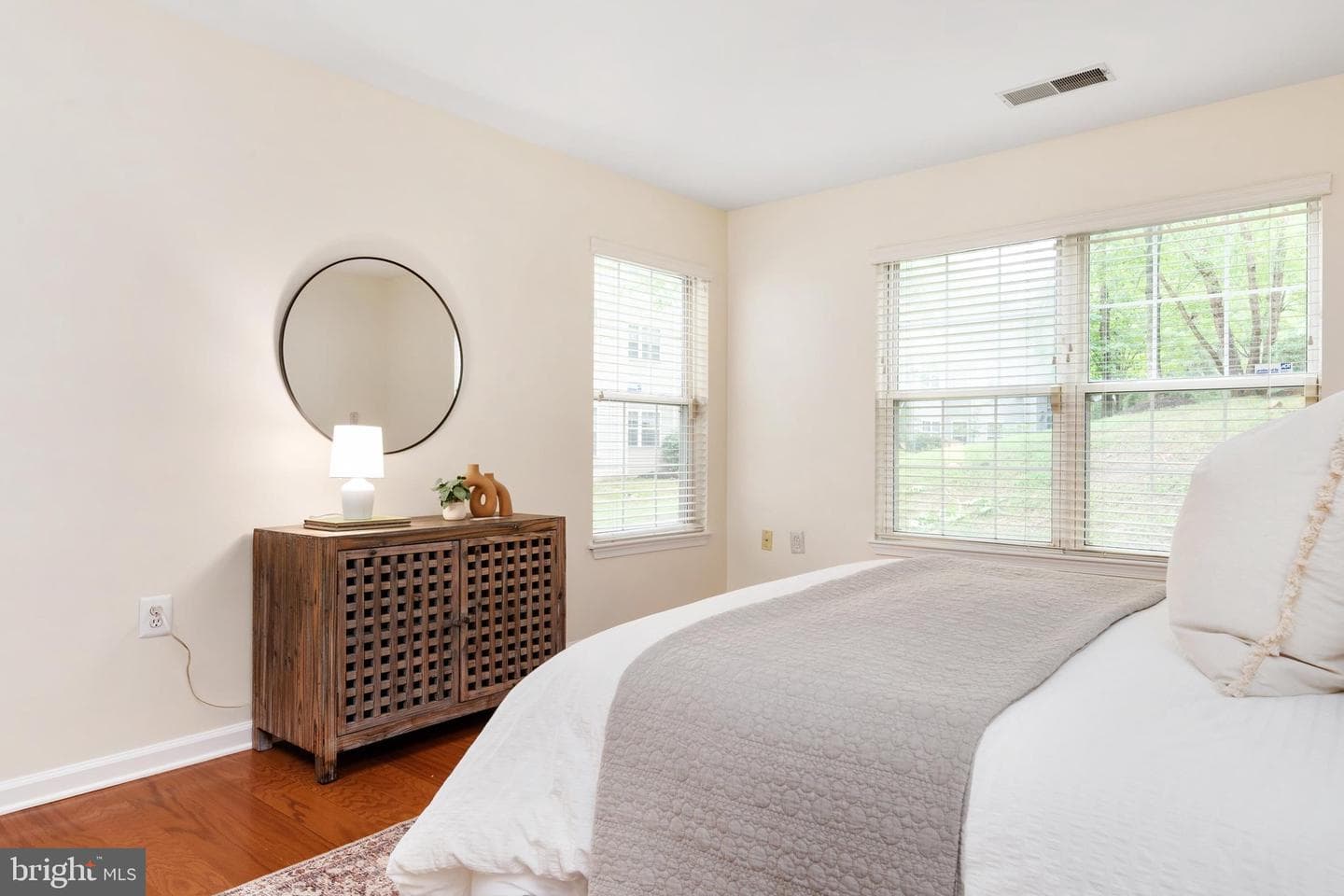 5824 Wyndham Circle #102 photo 13