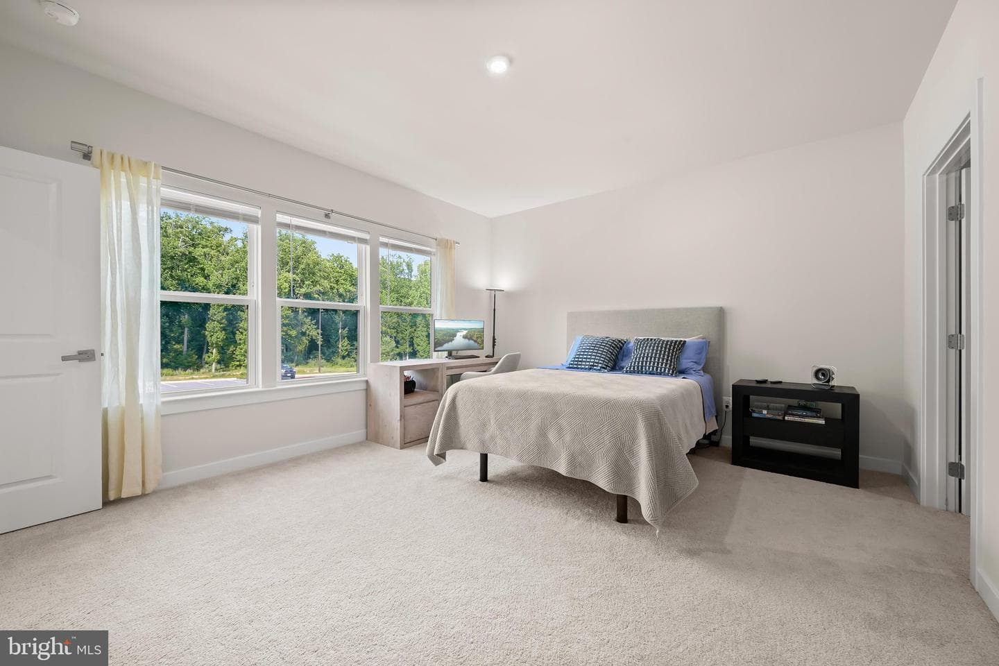 10401 Resort Road #l photo 18