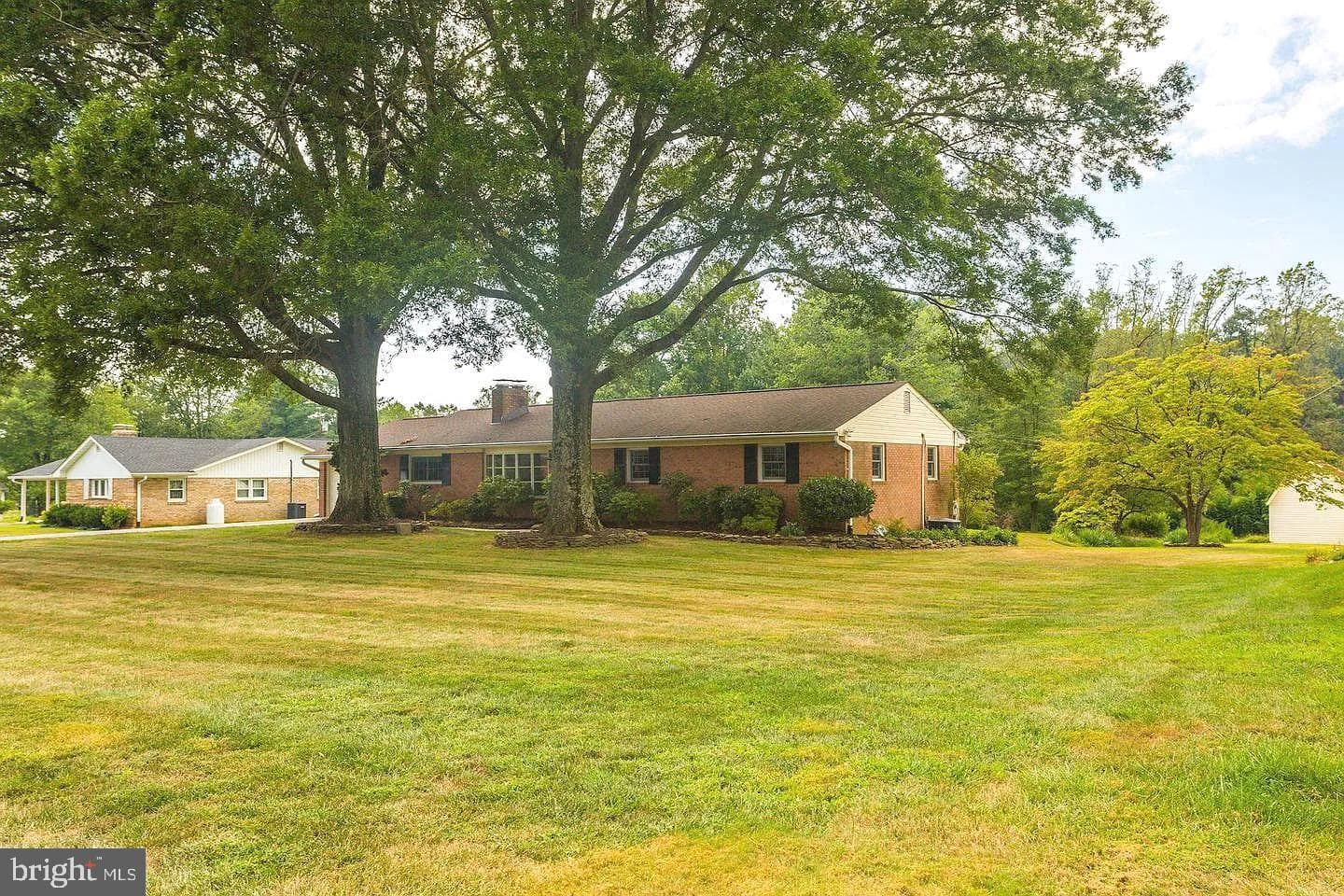 7538 Cherry Tree Drive photo 44