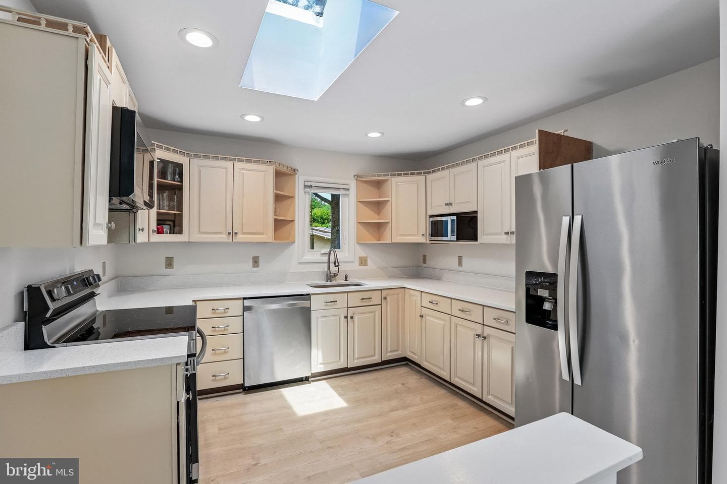 10128 Goodbody Court photo 10