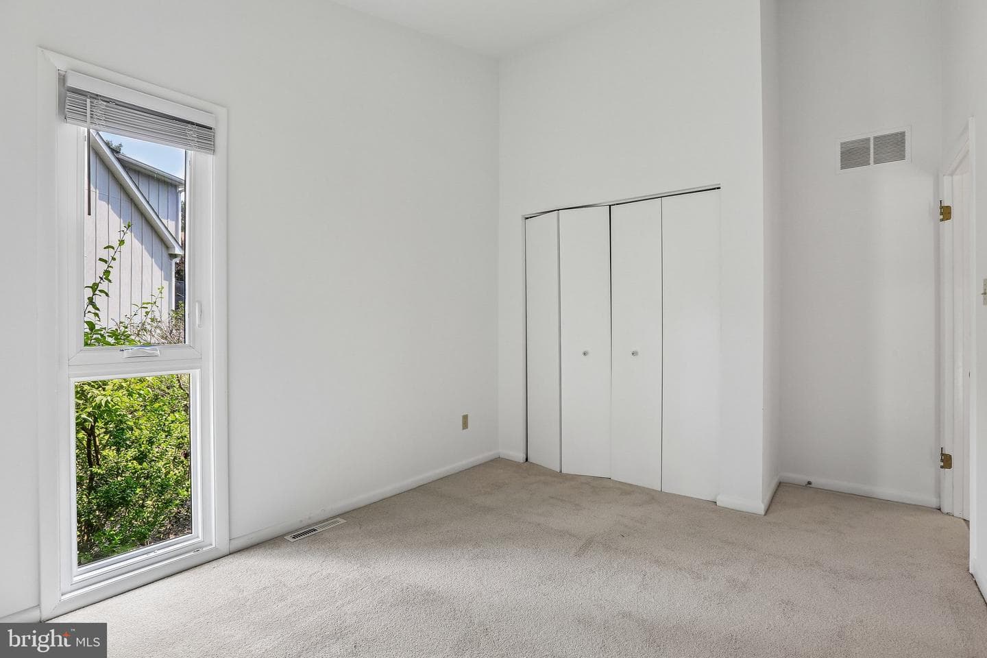 10128 Goodbody Court photo 14