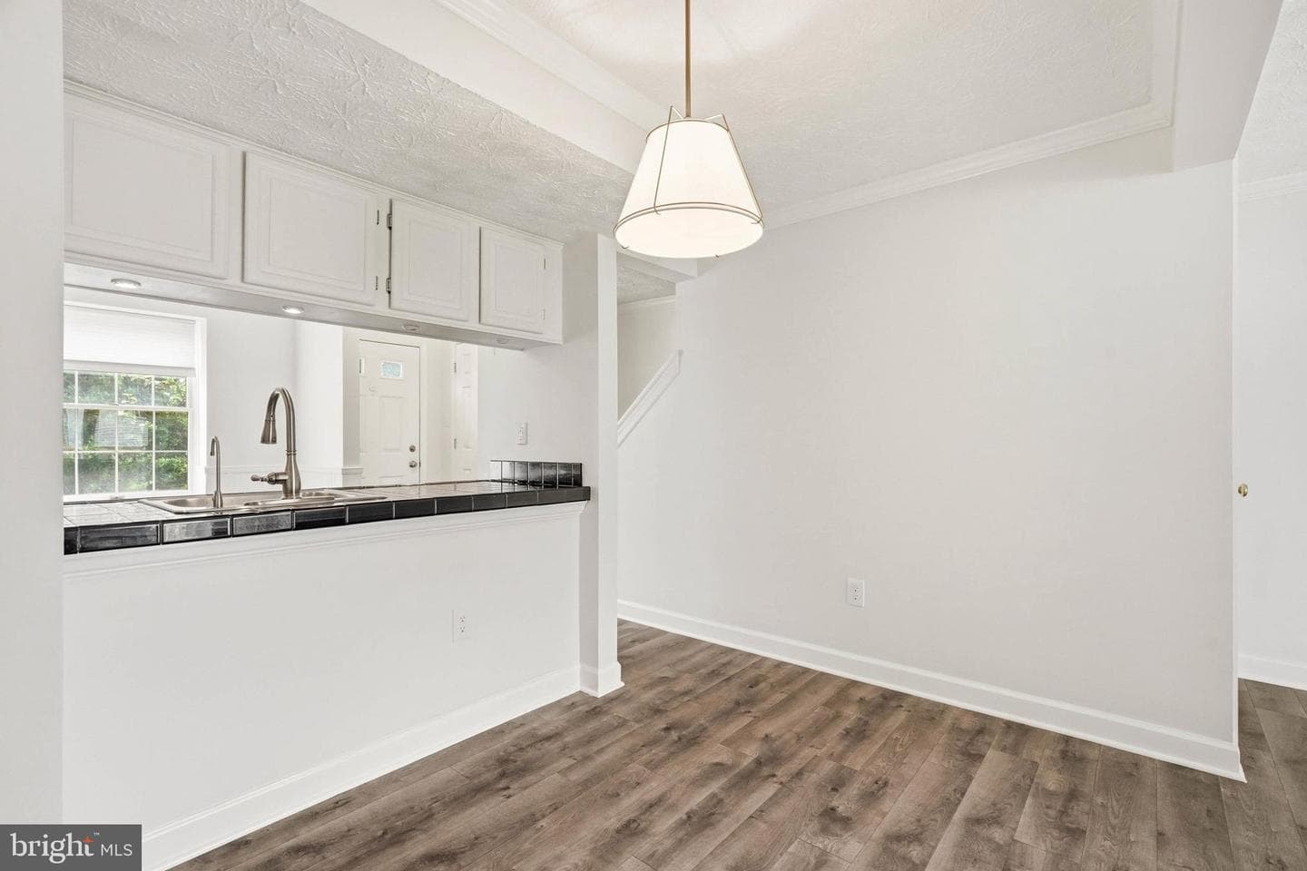 8273 Mary Lee Lane photo 10