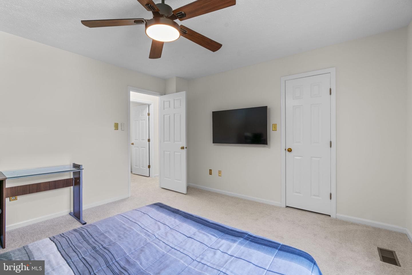 8366 Chestnut Farm Lane photo 28