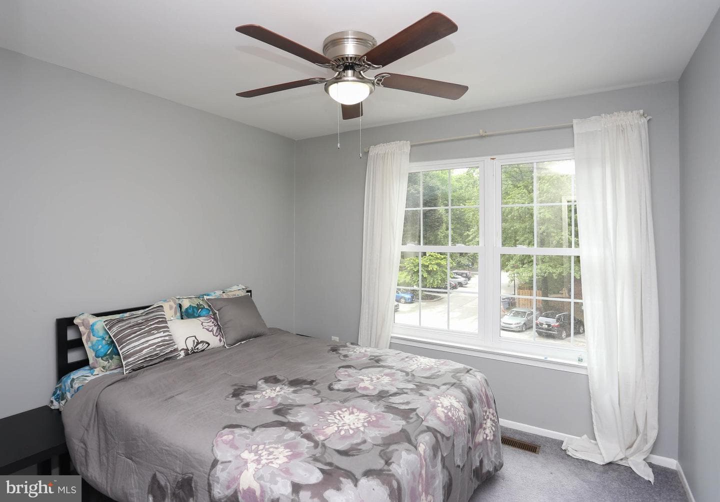 8803 Stonebrook Lane photo 13
