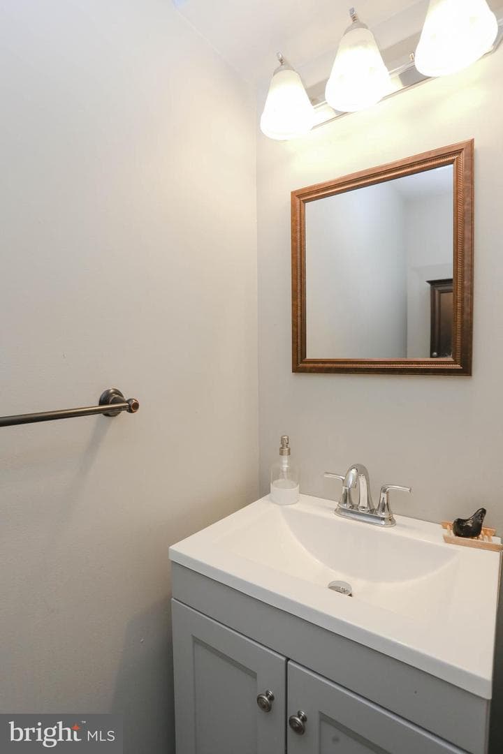 8803 Stonebrook Lane photo 16