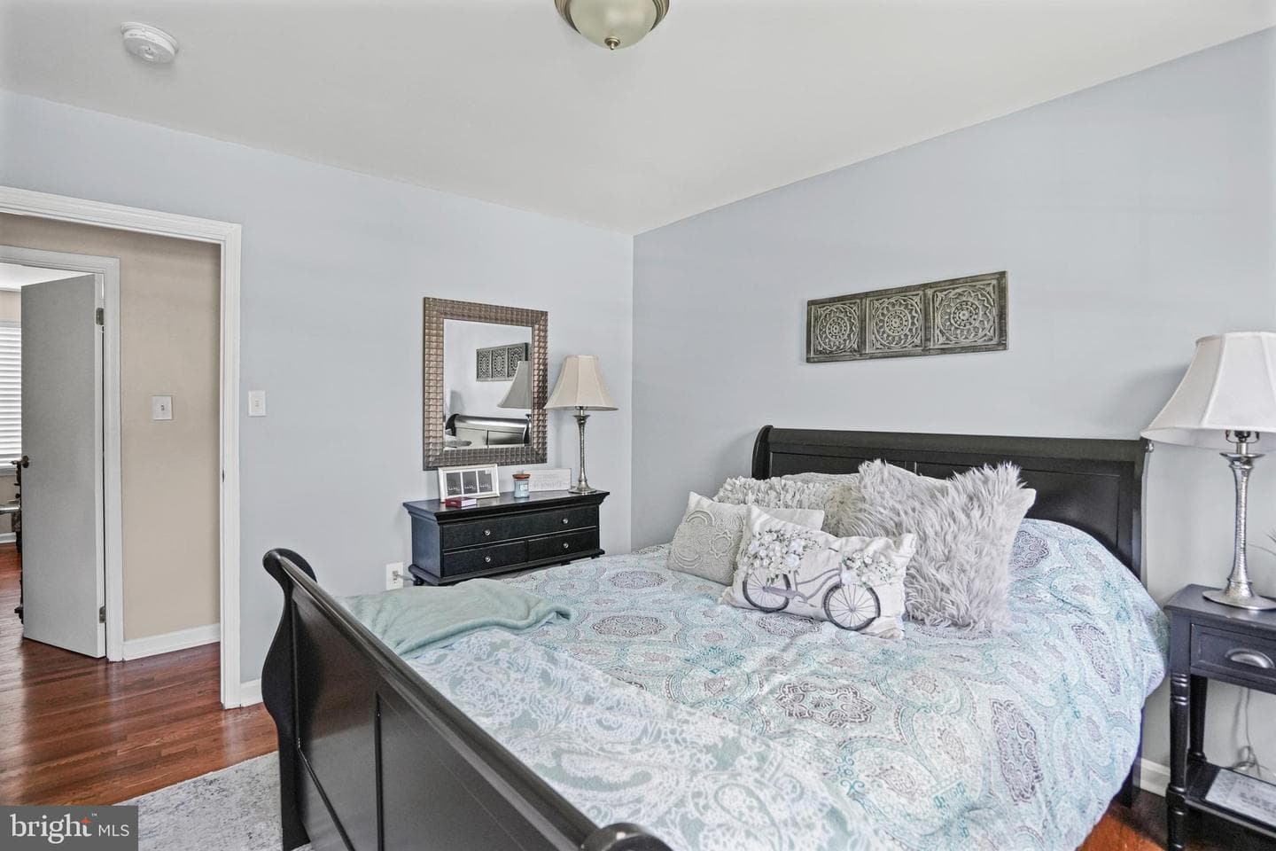10734 Mid Summer Lane photo 24