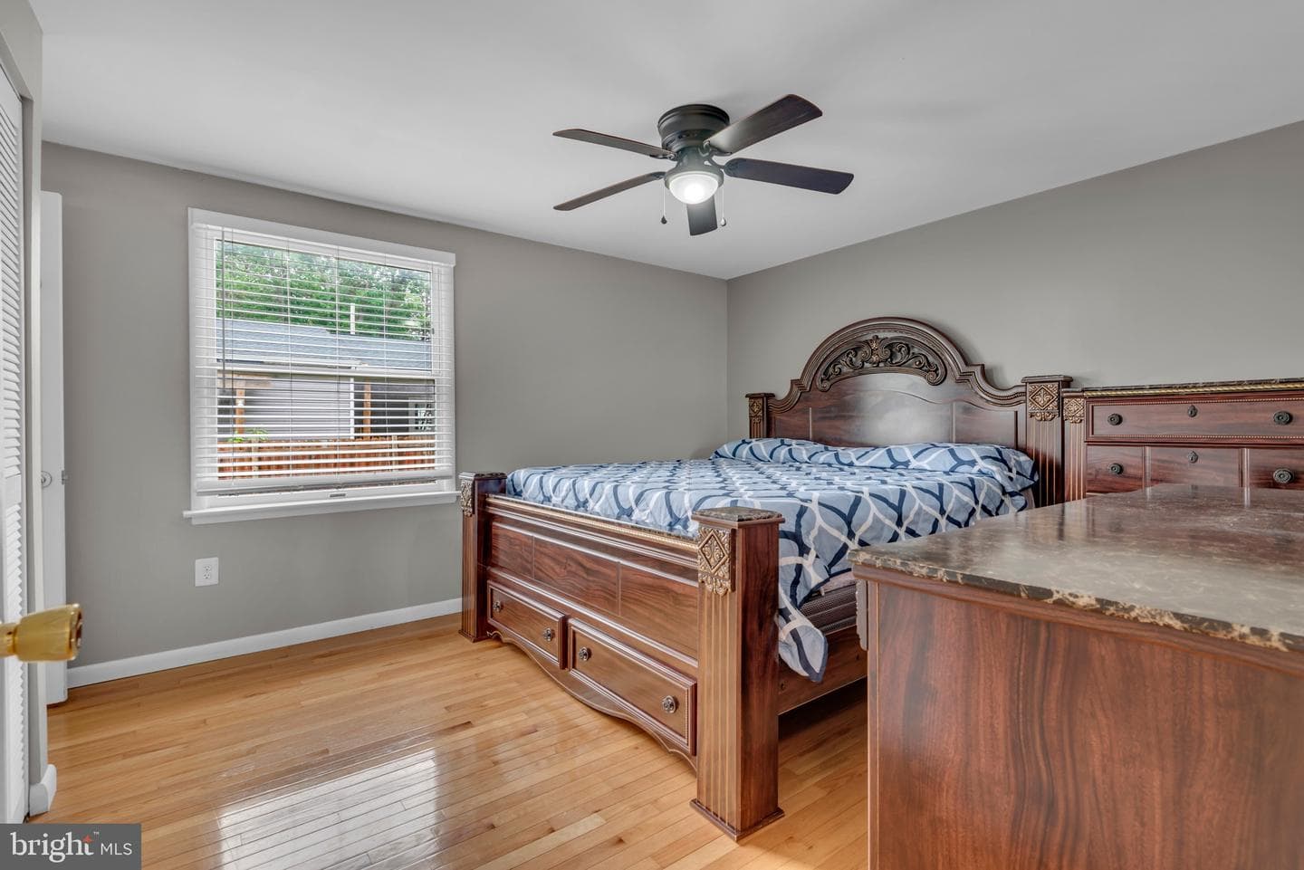 9301 N Laurel Road photo 20