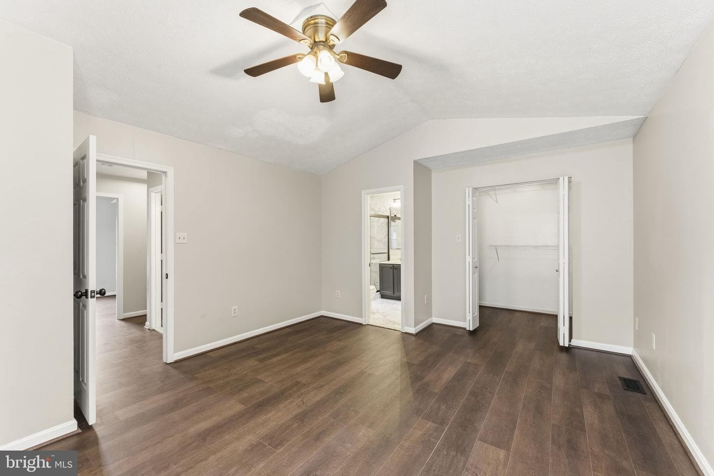 6437 Julie Ann Drive photo 28
