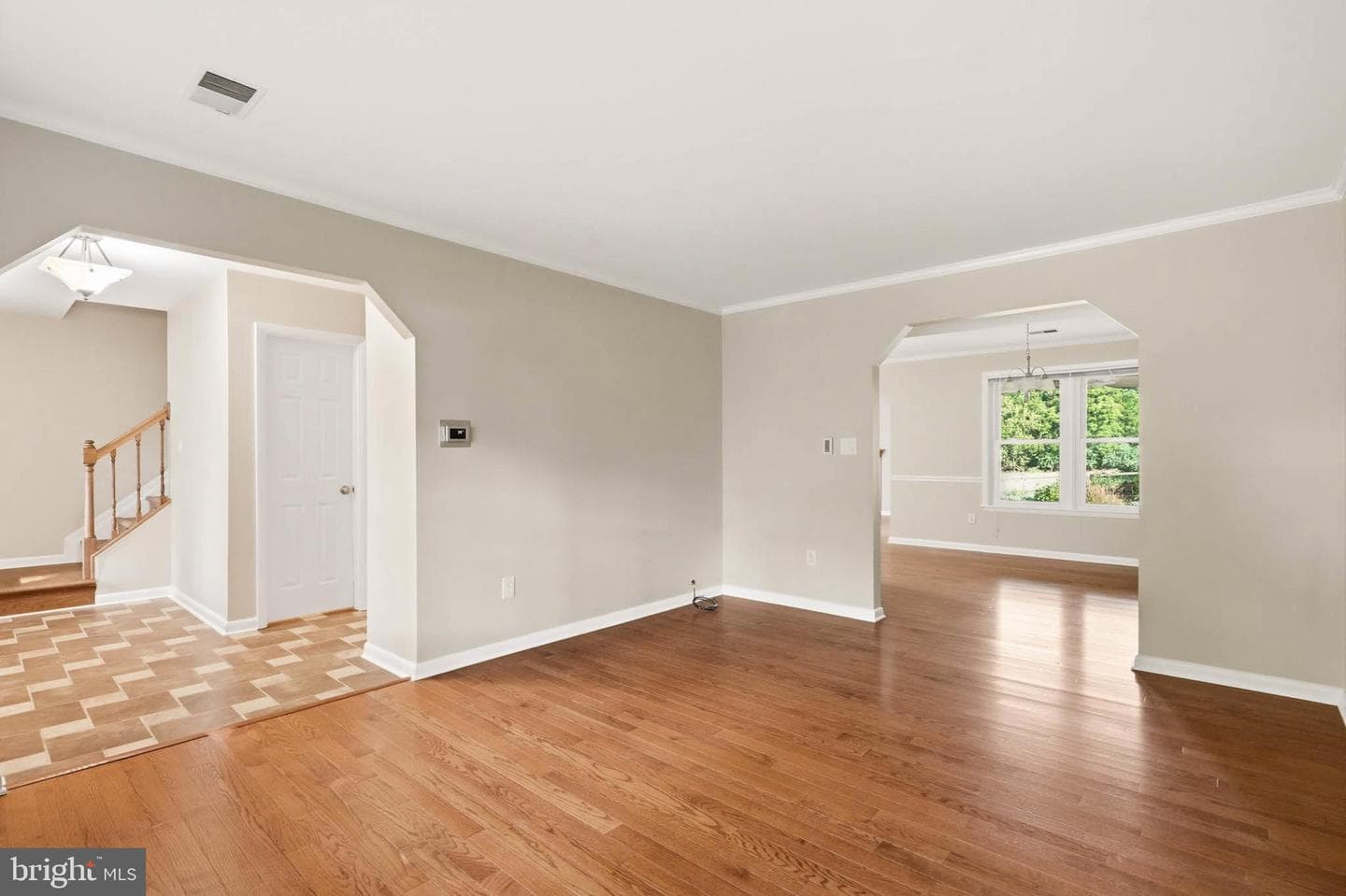 6717 Sewells Orchard Drive photo 8