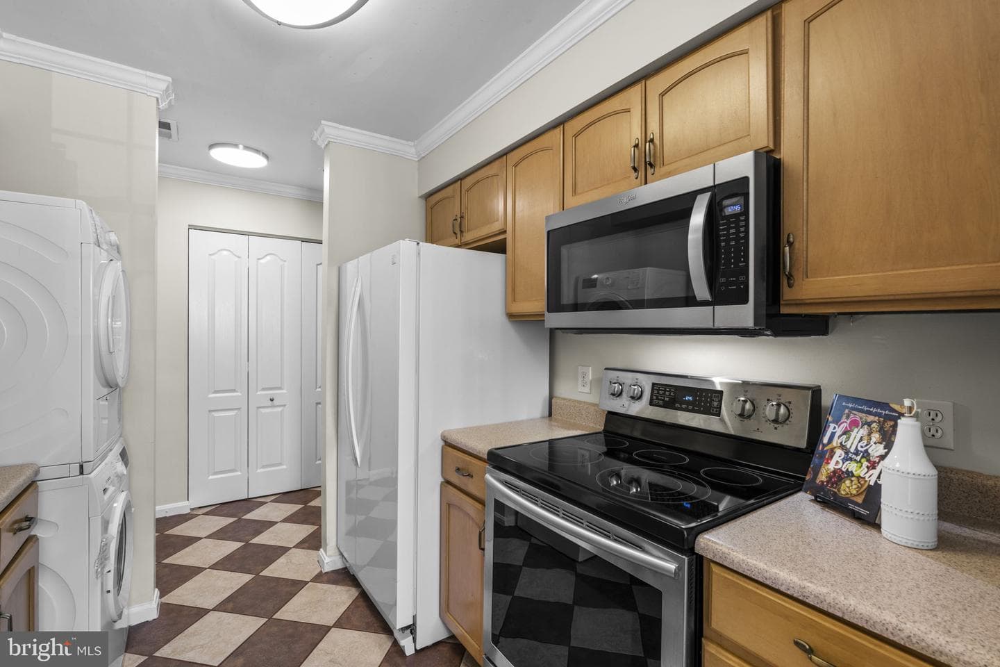 8513 Falls Run Road #d photo 9