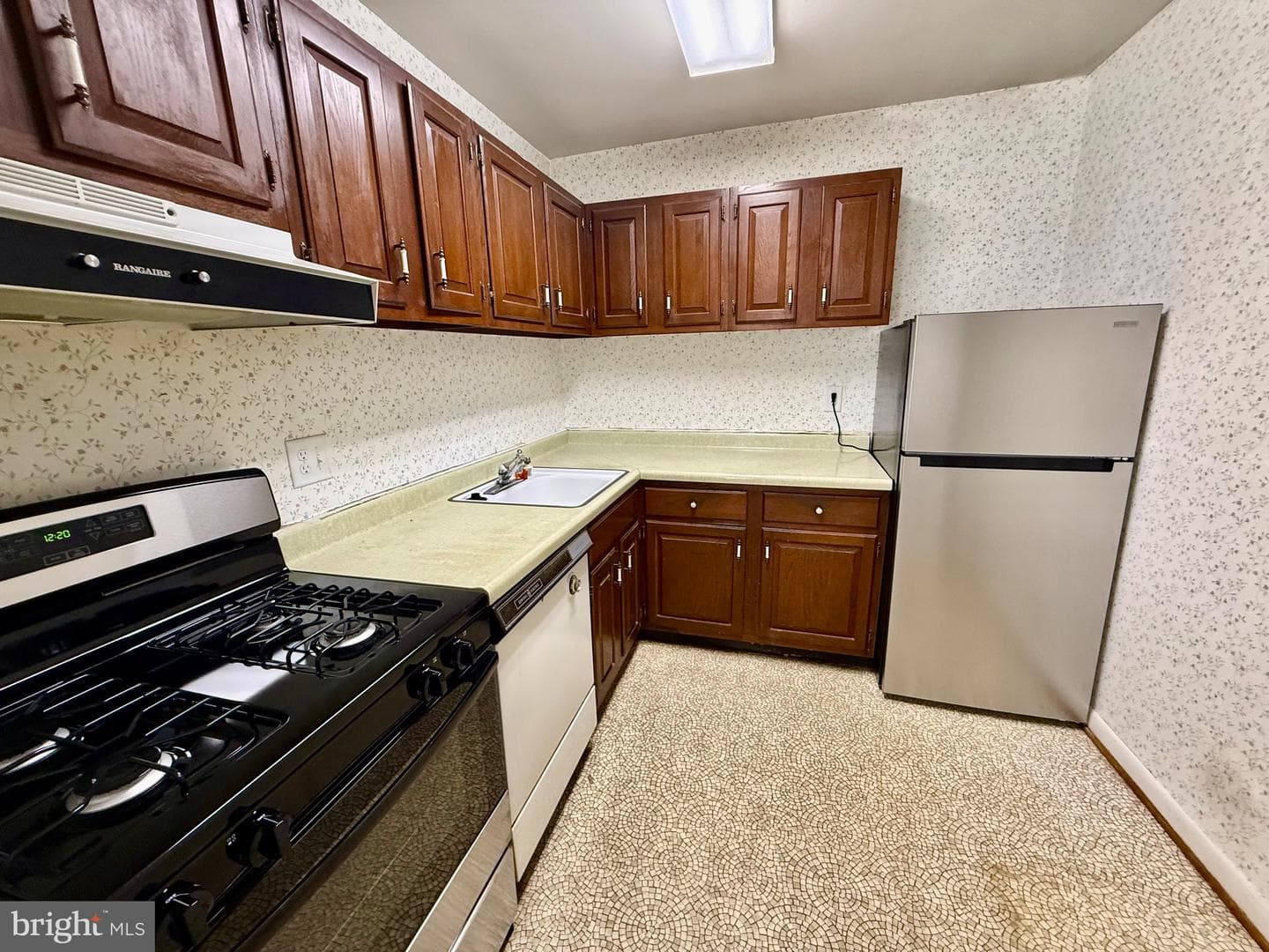 10551 Twin Rivers Road #a-1 photo 11