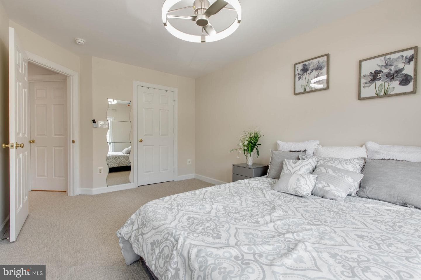10806 Wadsworth Road photo 31