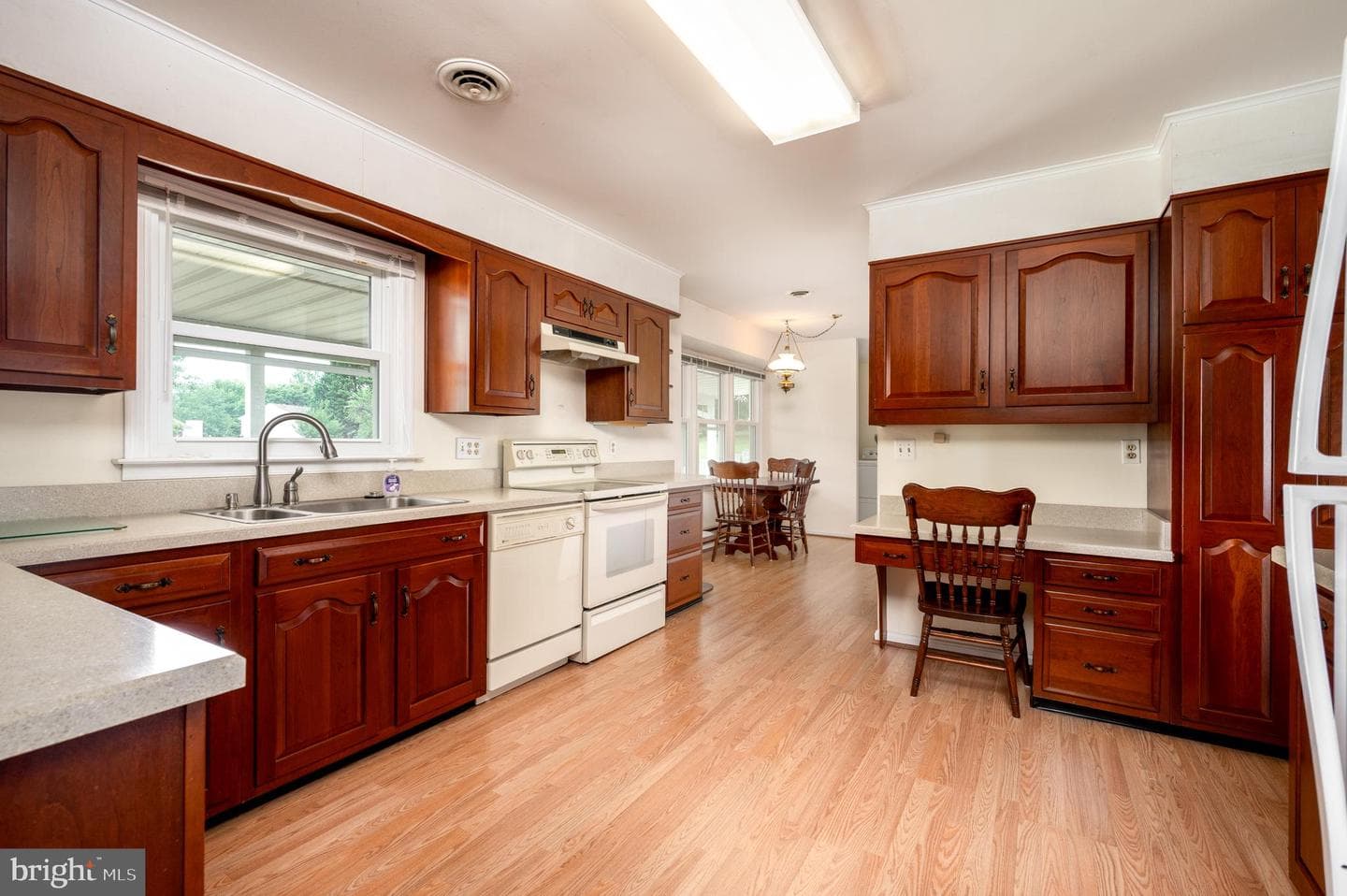4900 Ilchester Road photo 13
