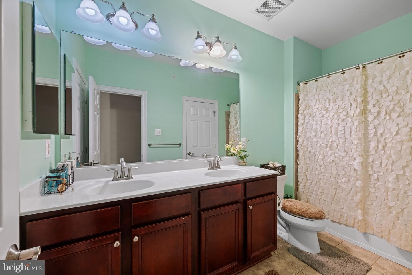 5066 Winesap Way photo 32