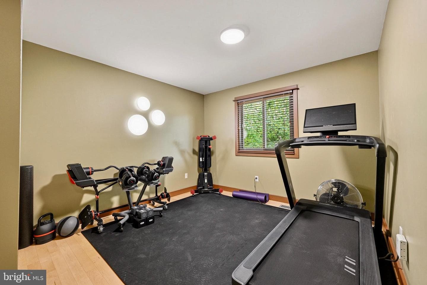 8507 Spring Harvest Court photo 38