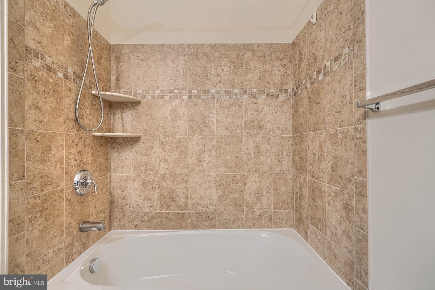 5715 Rosanna Place photo 54