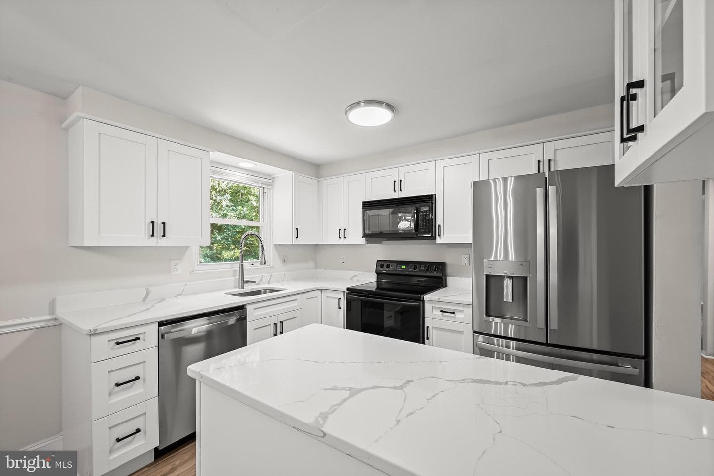 5435 The Bridle Path photo 26