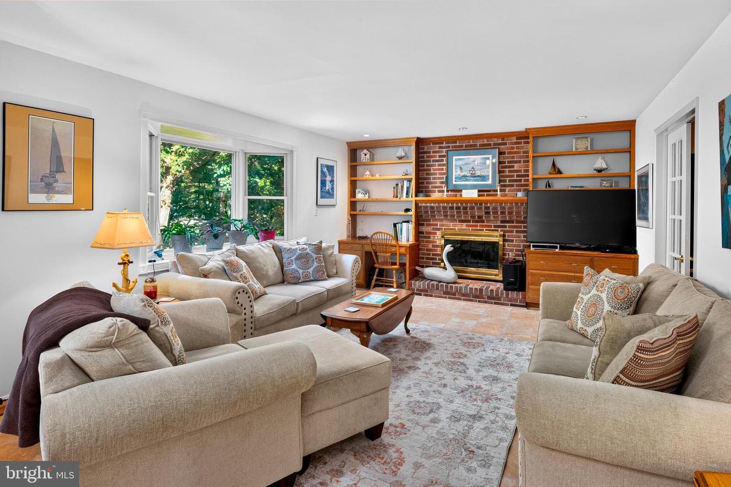 8518 Rosecroft Terrace photo 13
