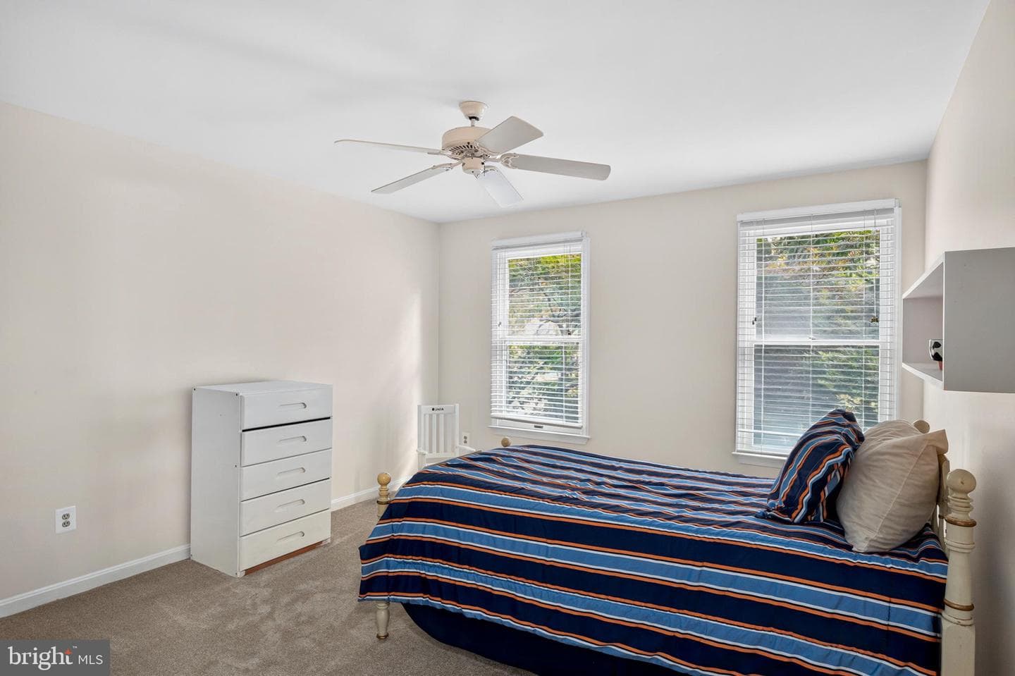8518 Rosecroft Terrace photo 24
