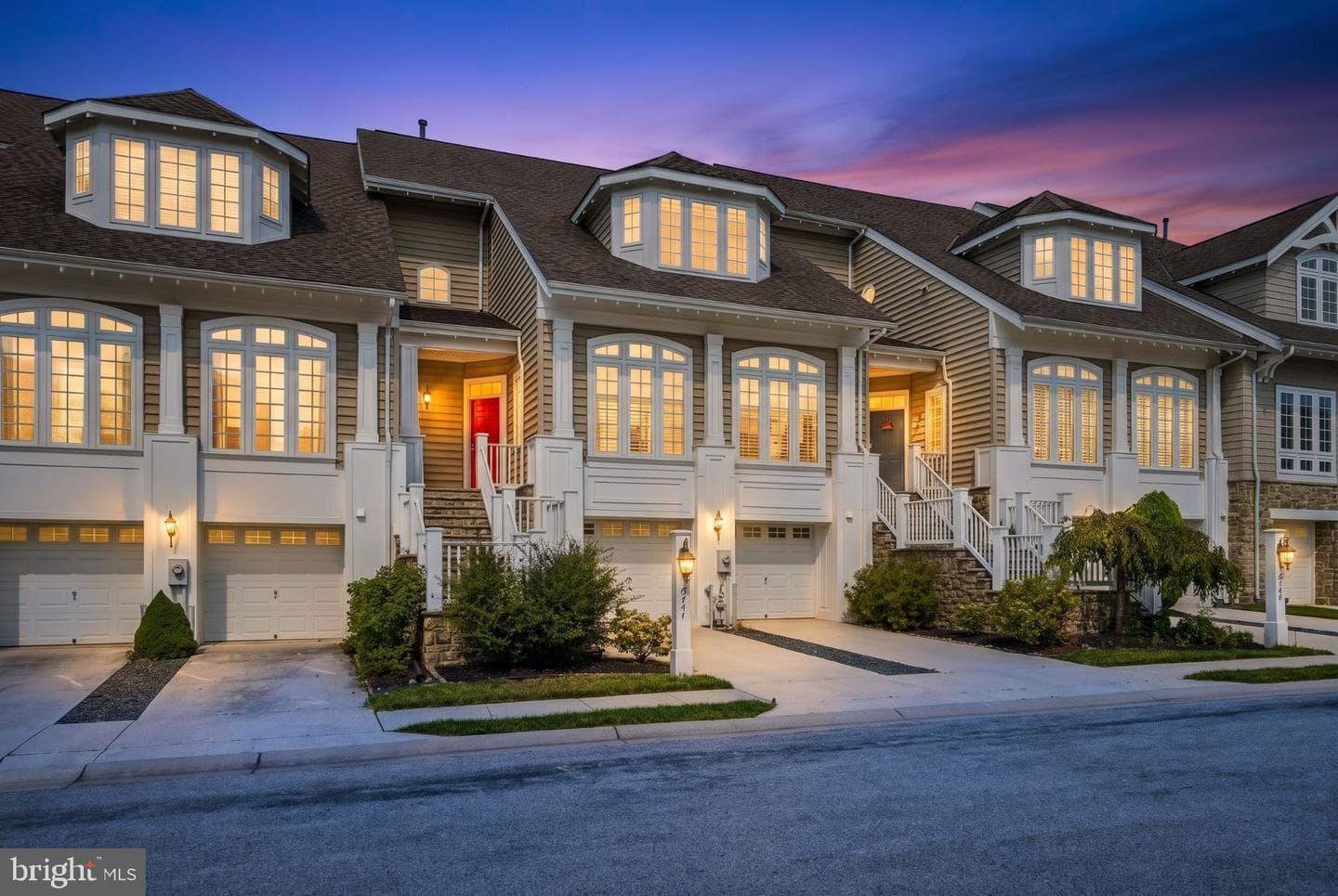 8741 Lake Edge Drive, Laurel