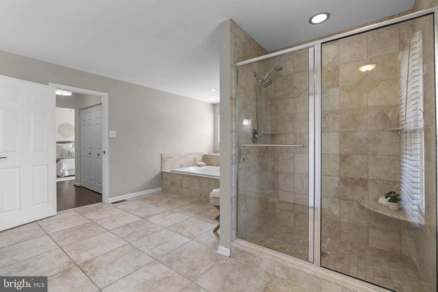 8308 Spring Breeze Court photo 34