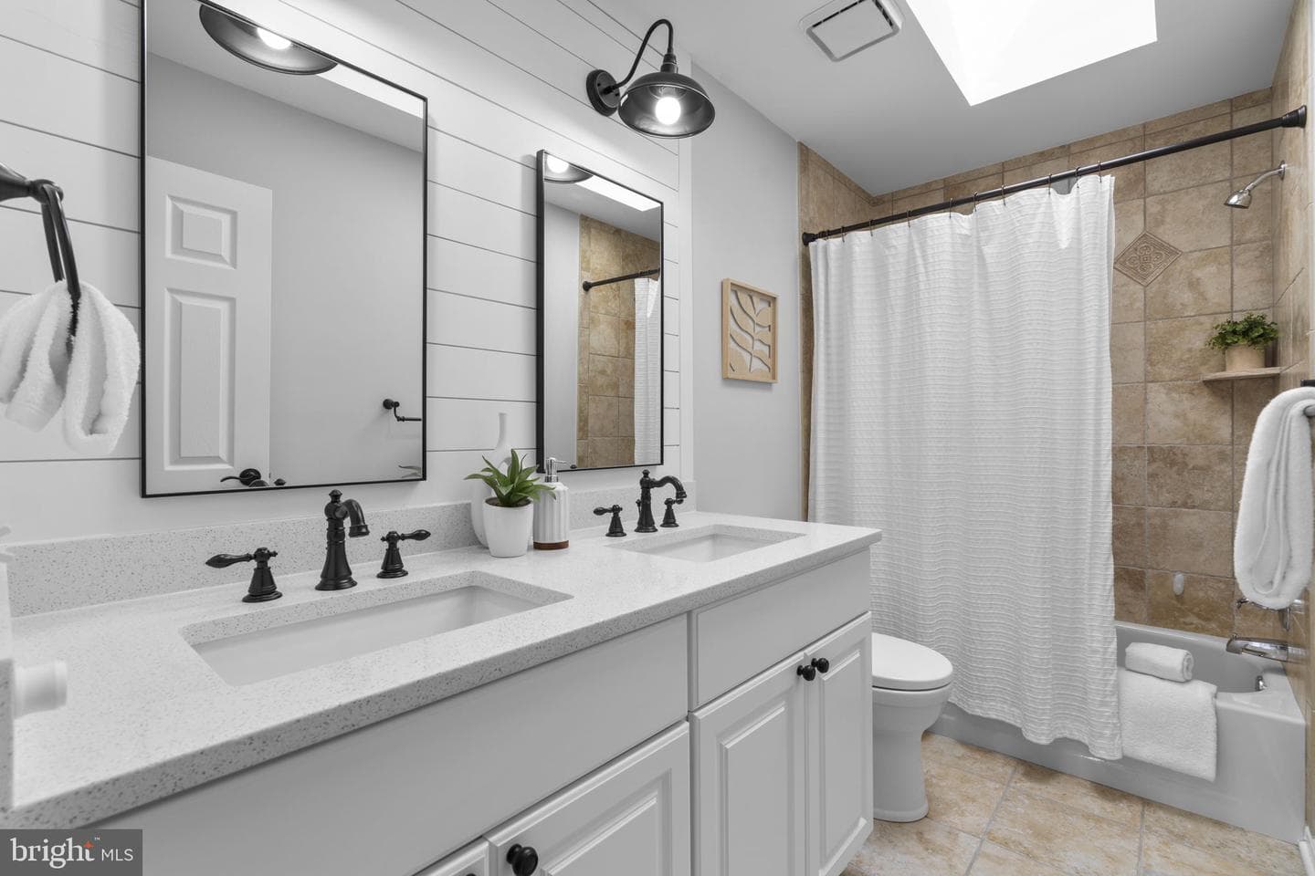 8308 Spring Breeze Court photo 44