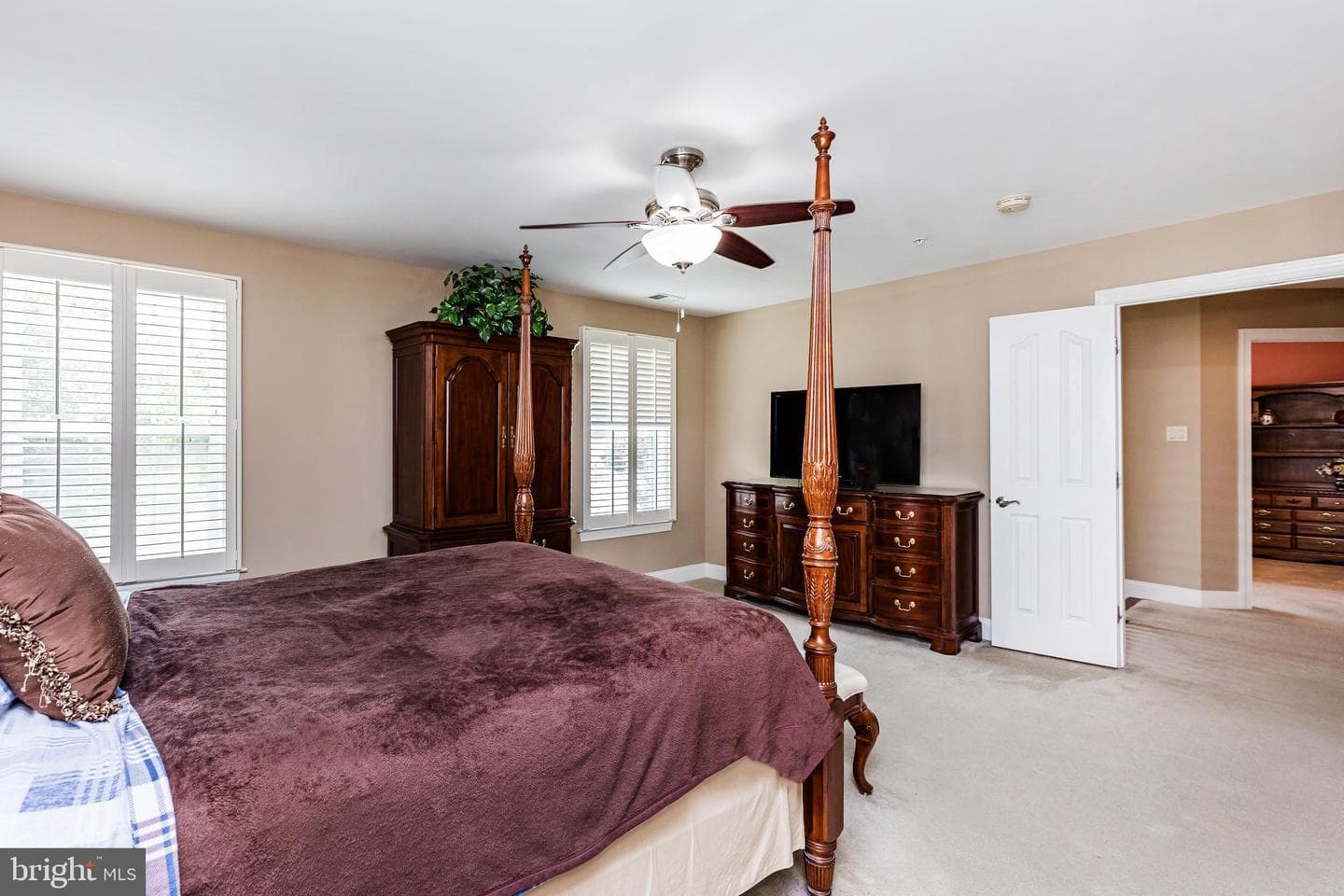 2608 Queensland Drive photo 24