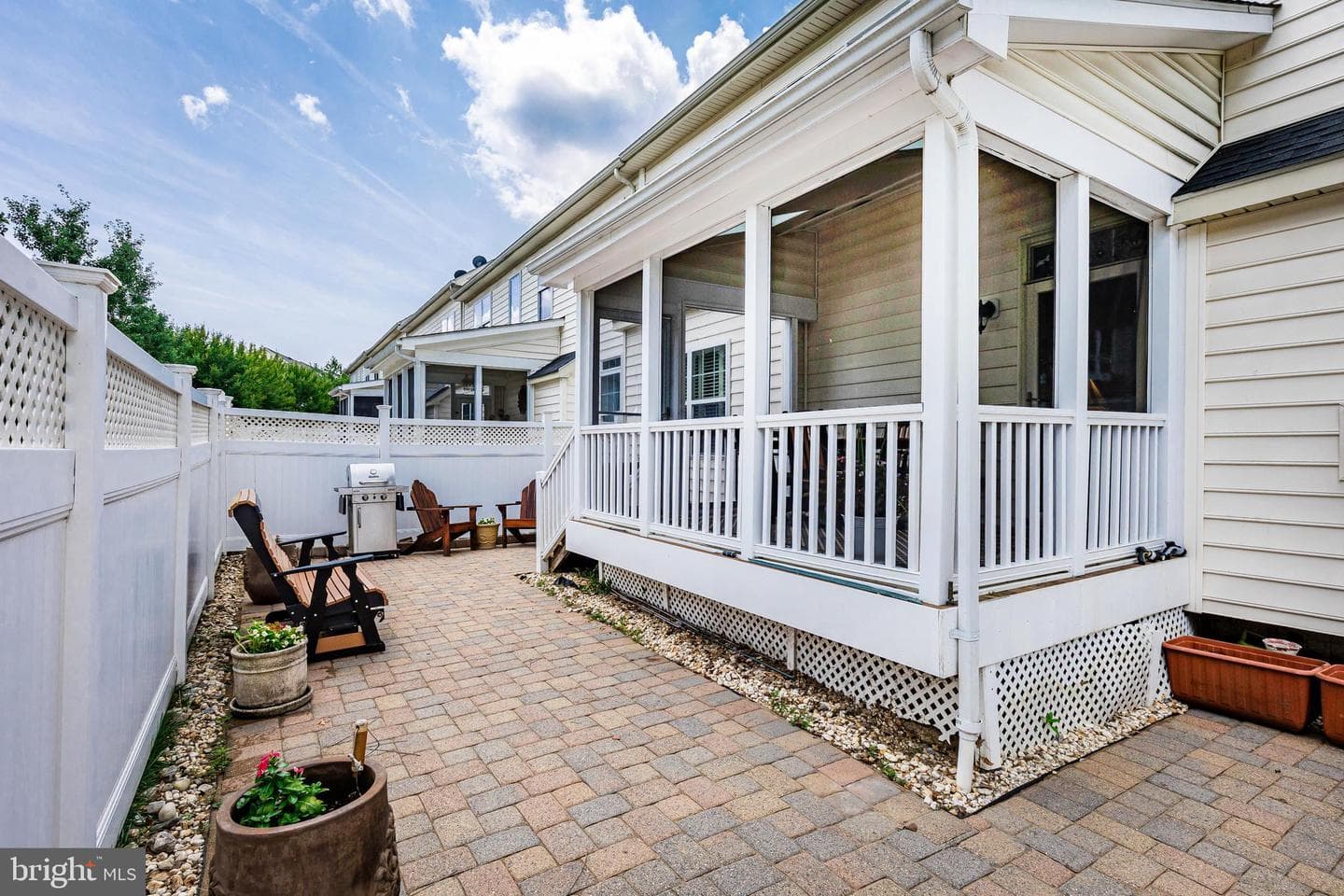 2608 Queensland Drive photo 34