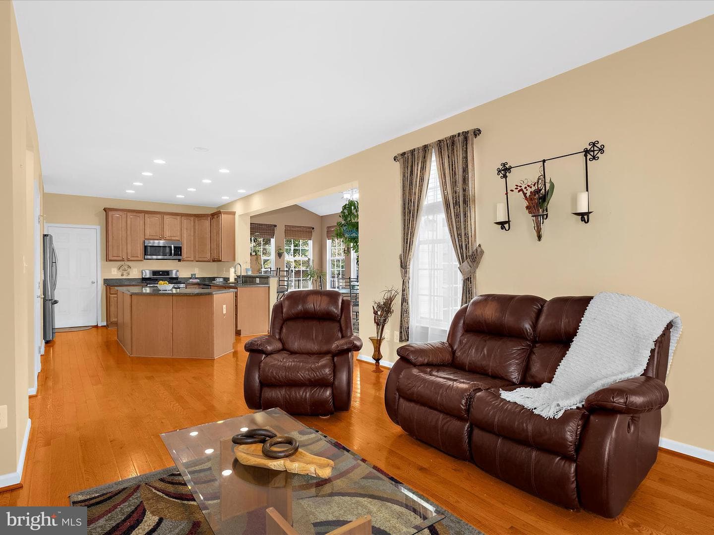 100 Adela Way photo 16