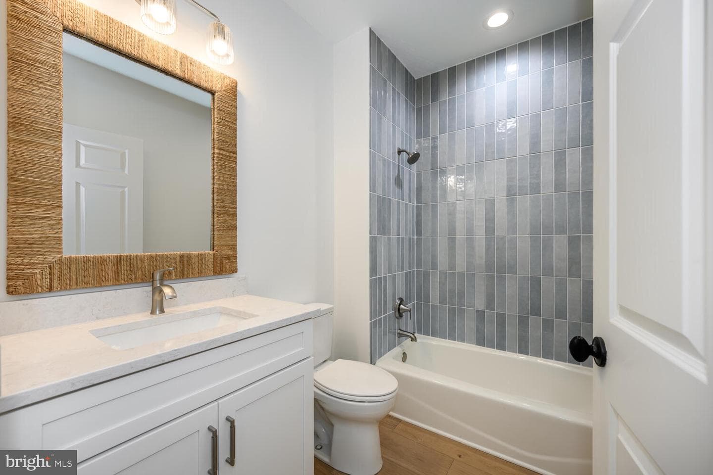 118 Little Harbor Way #202 photo 32