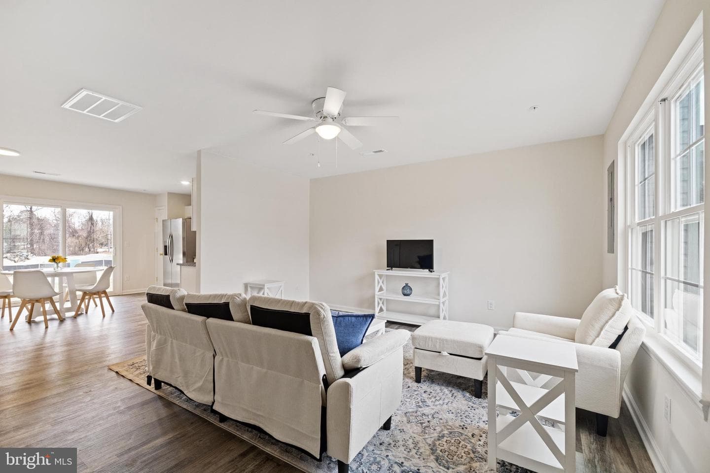 109 Metcalf Road photo 5