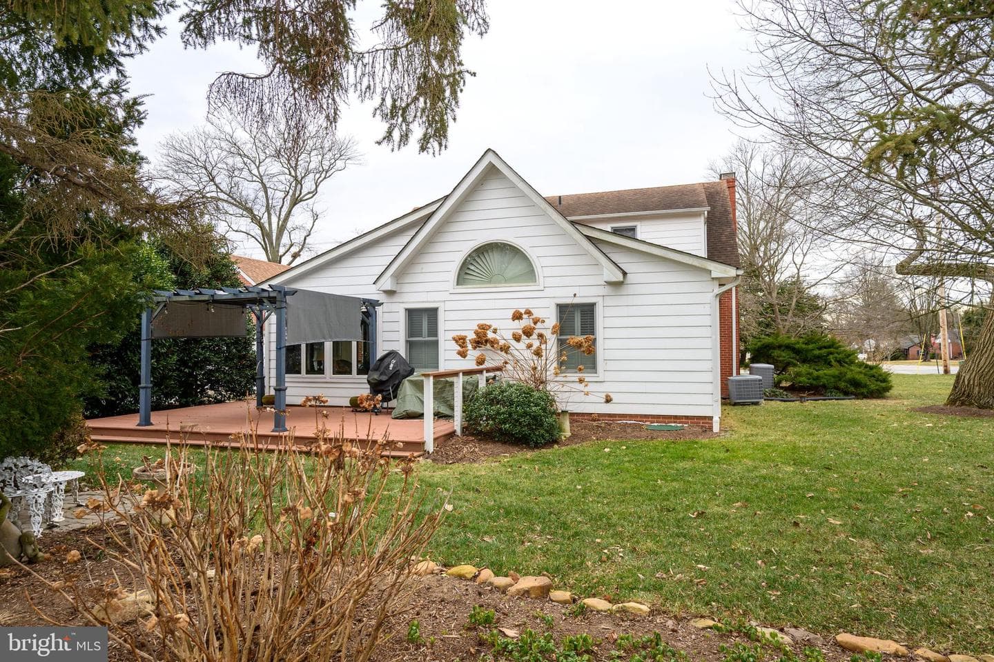 201 Greenwood Avenue photo 9