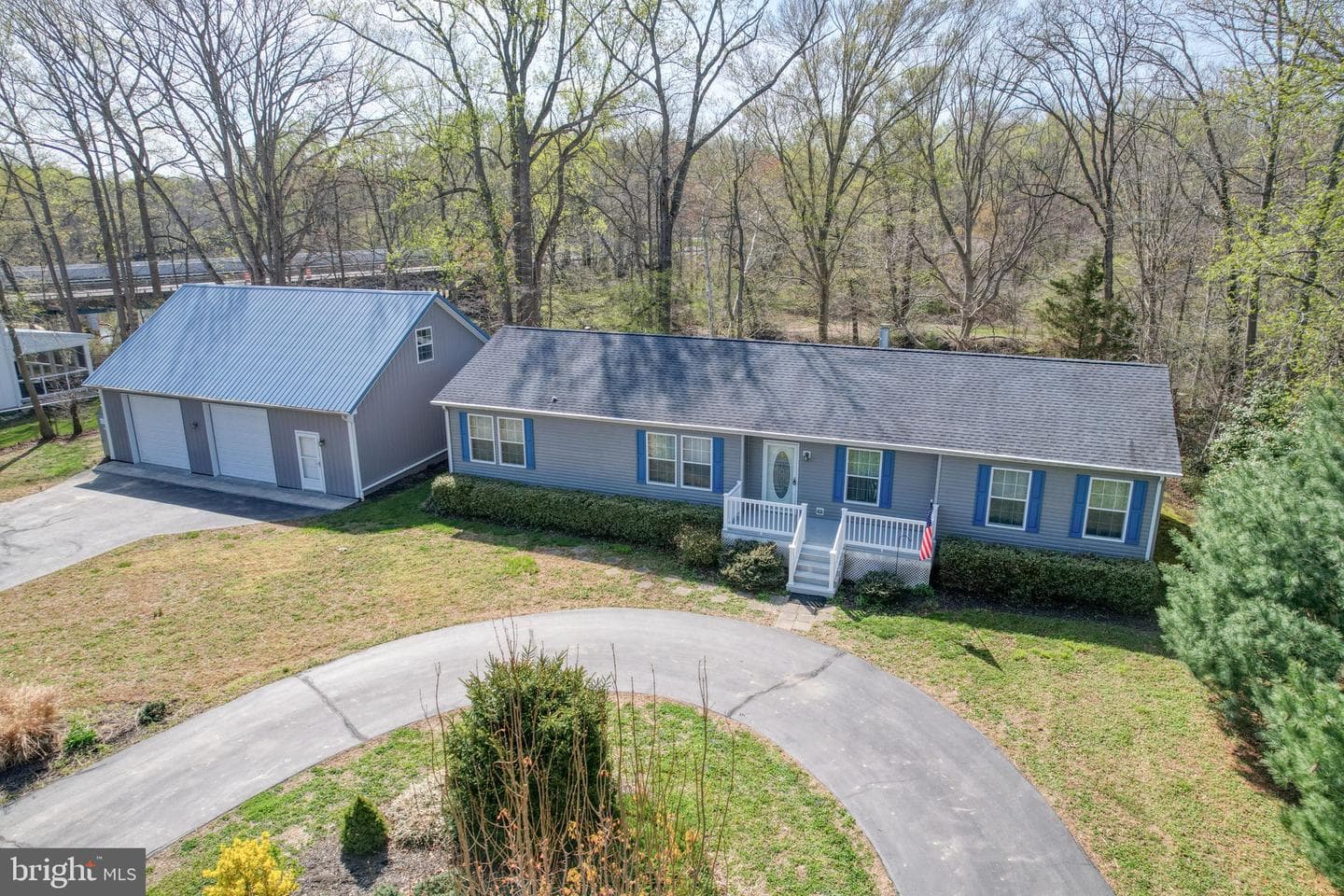 31729 W Edge Road photo 3