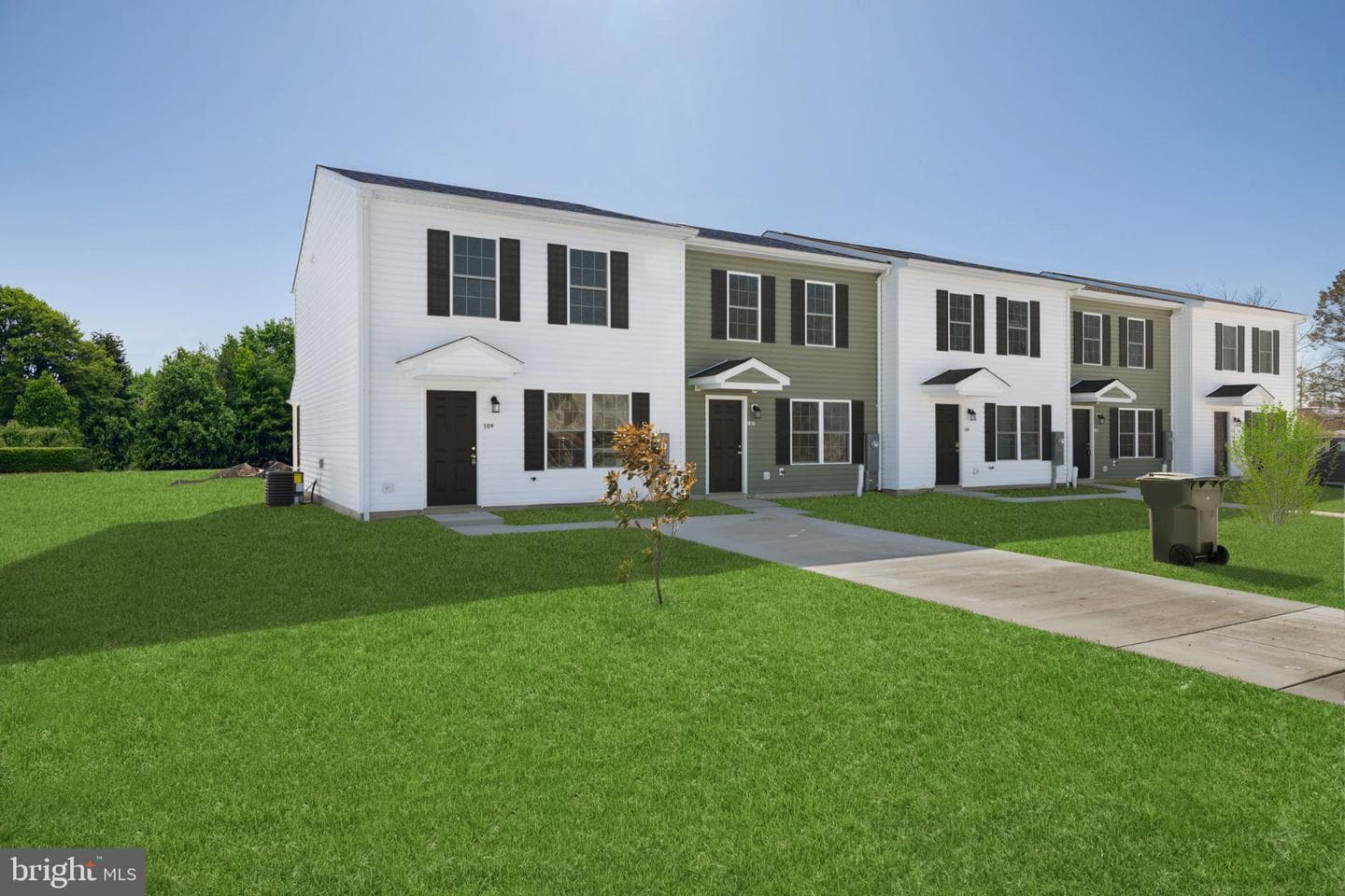 107 Metcalf Road photo 2